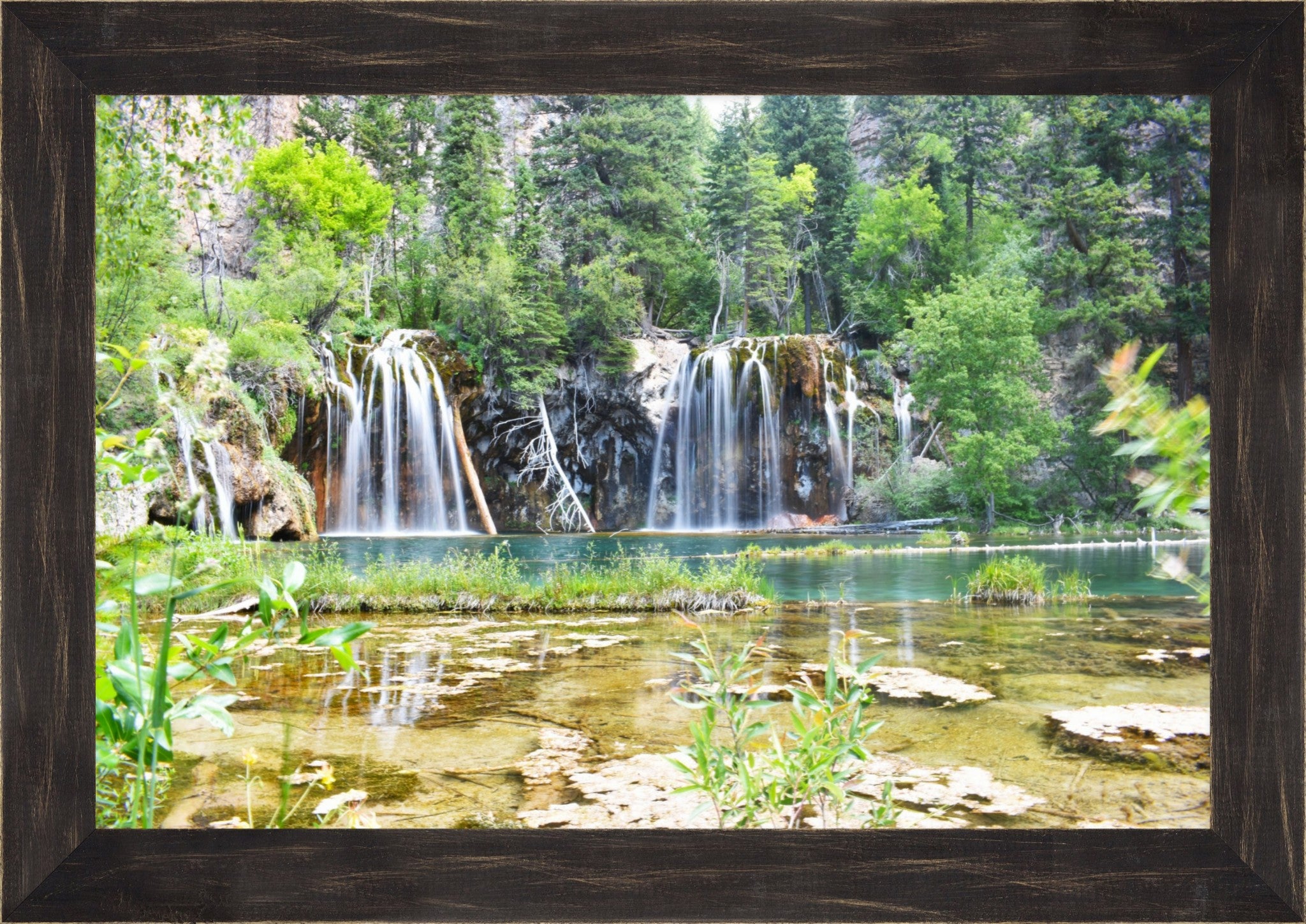 Turquoise Serenity: Hanging Lake's Emerald Oasis