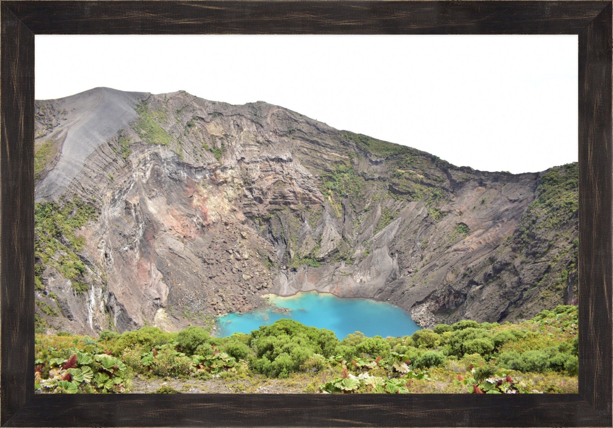 Turquoise Crater: Volcán Irazú Summit Lake