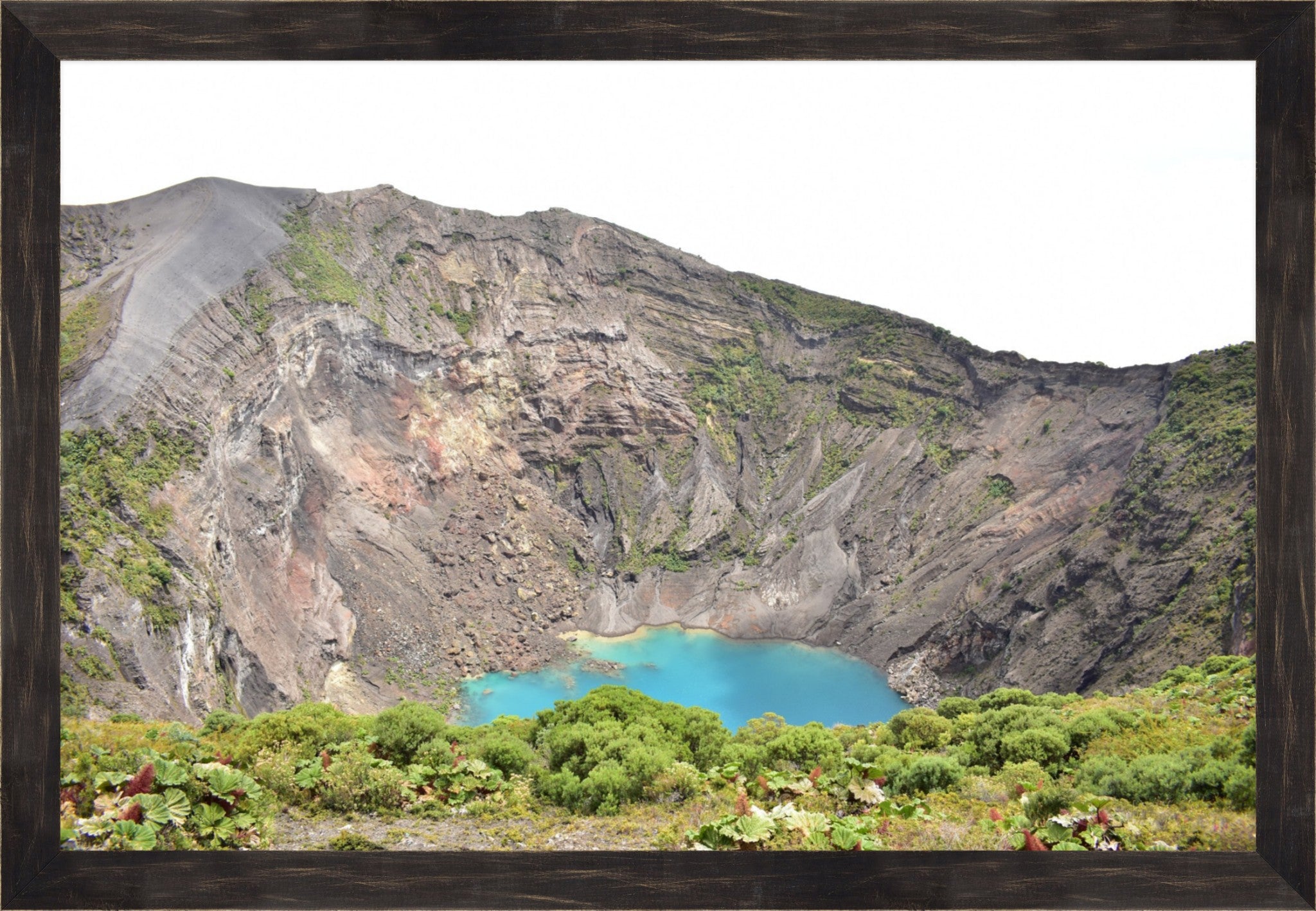 Turquoise Crater: Volcán Irazú Summit Lake