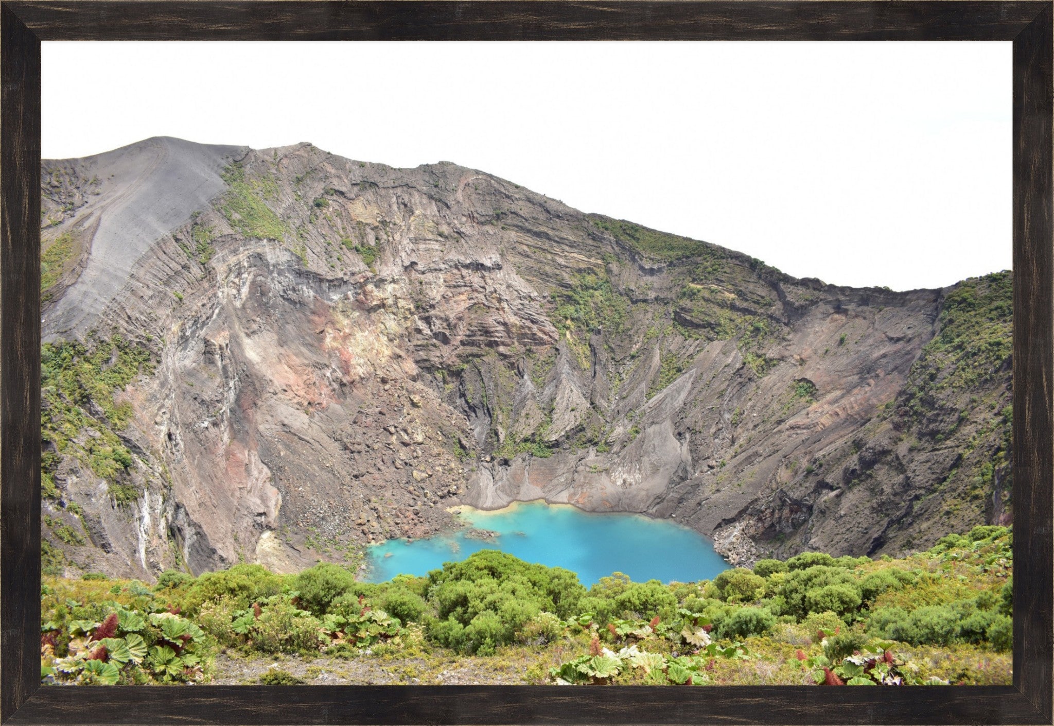 Turquoise Crater: Volcán Irazú Summit Lake