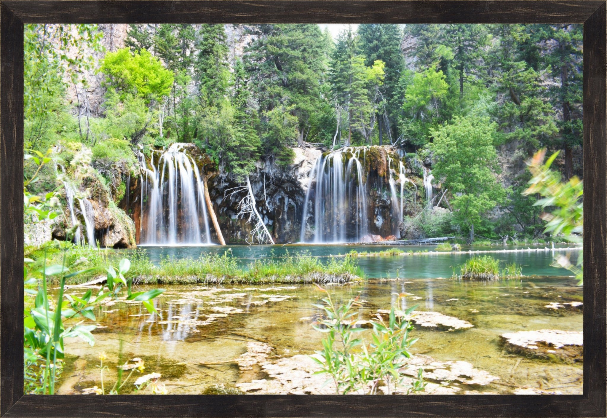 Turquoise Serenity: Hanging Lake's Emerald Oasis
